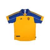 Sweden 2000-02 Home — football shirt
