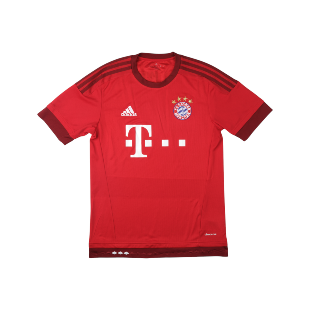 Bayern Munich 2015-16 Home