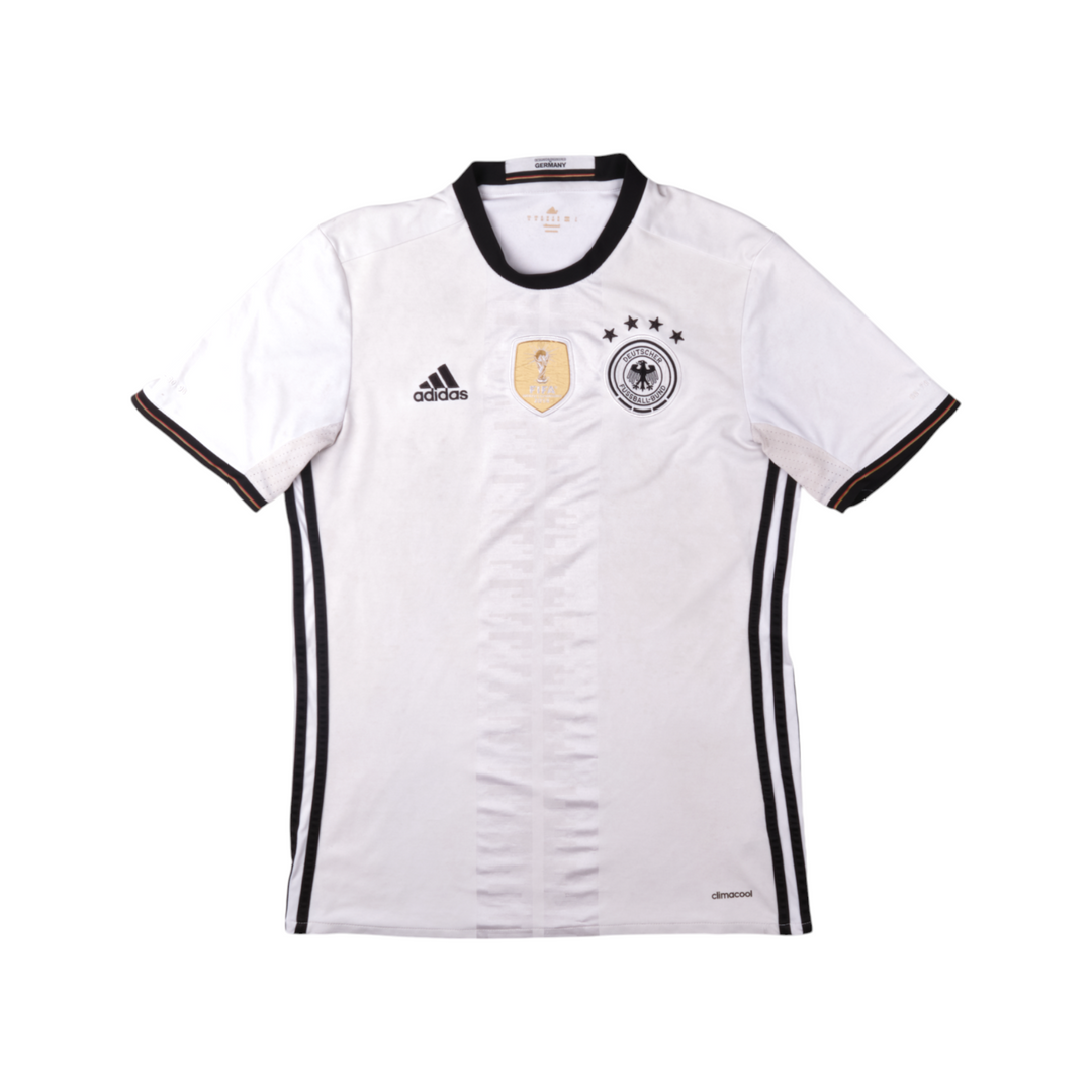 Germany 2015-16 Home