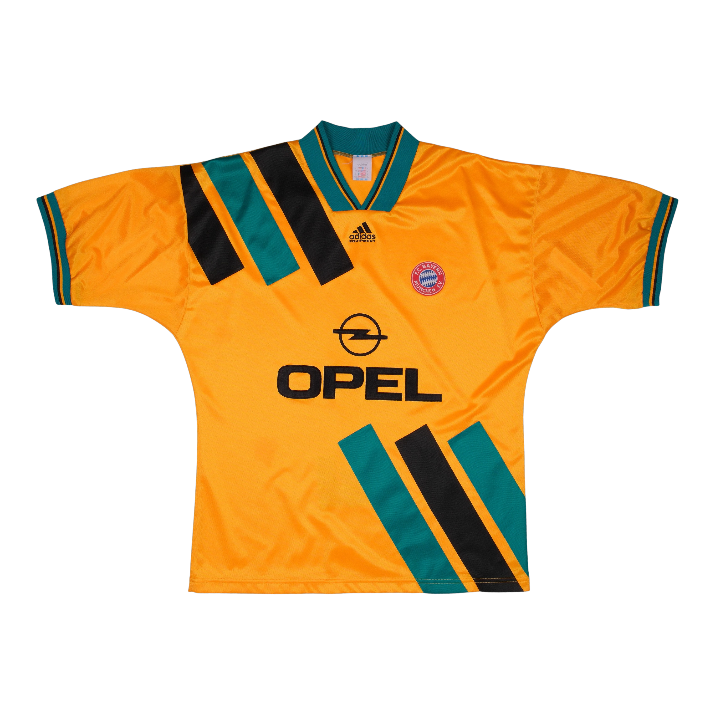 Equipment Bayern Munich 1993-95 Away Shirt