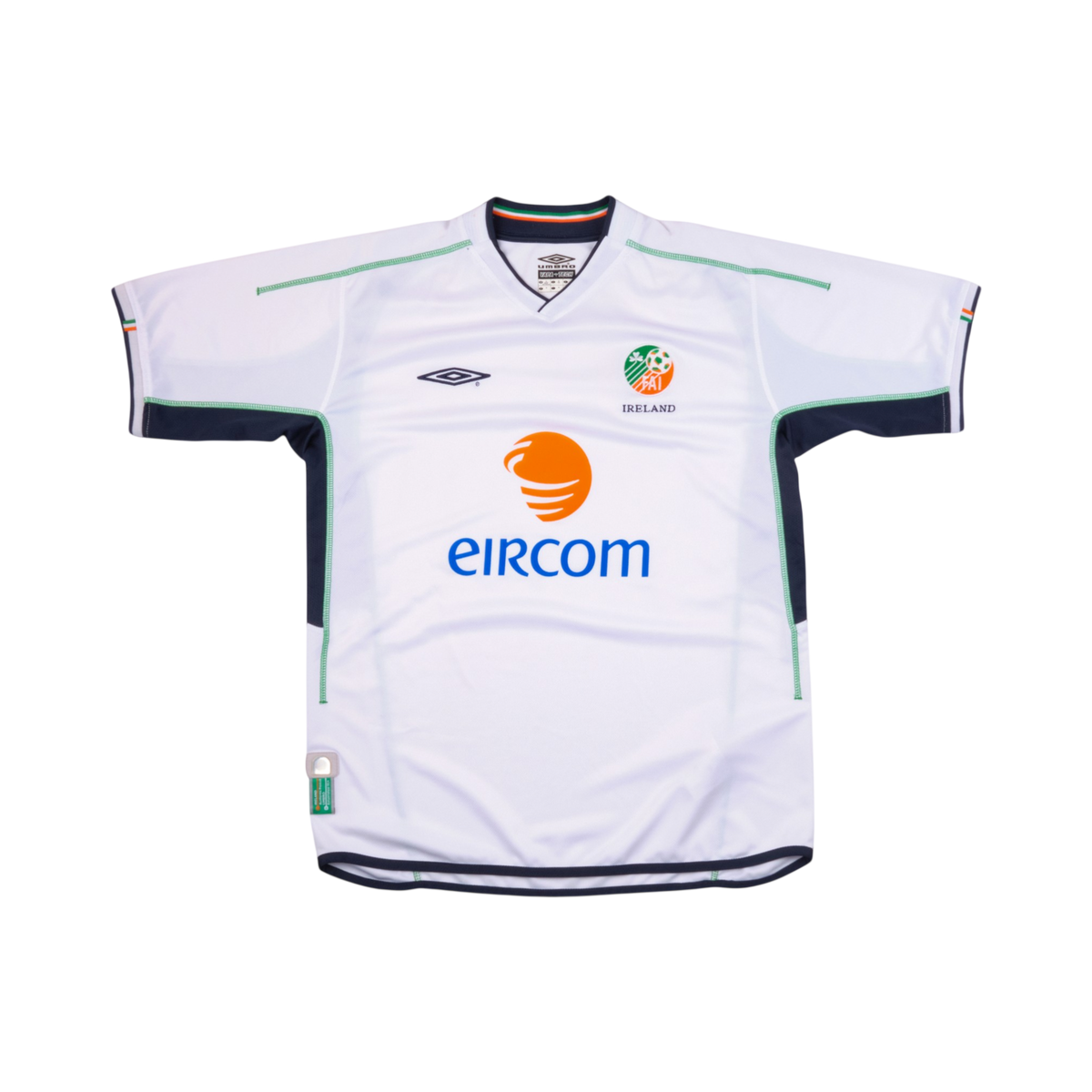Republic of Ireland 2002-2003 Away — vintage football shirt, front