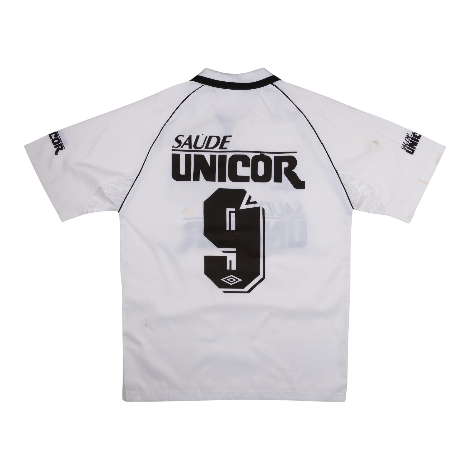 Santos FC 1997-98 Home Shirt (#9) — vintage football shirt, back