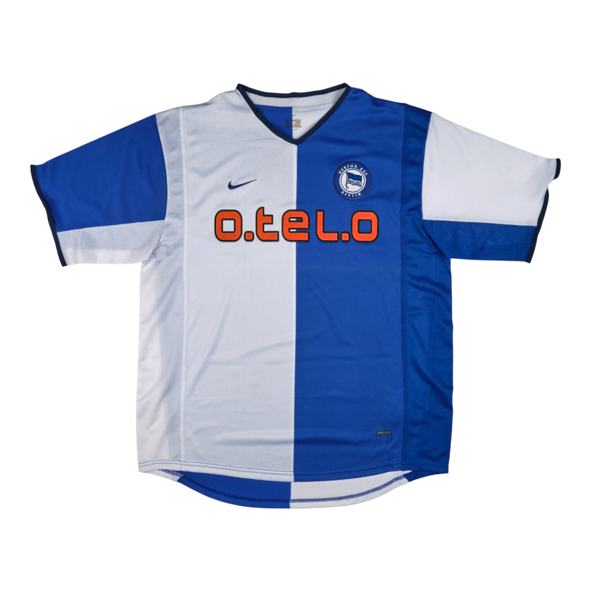 Hertha Berlin 2001-02 Home — football shirt