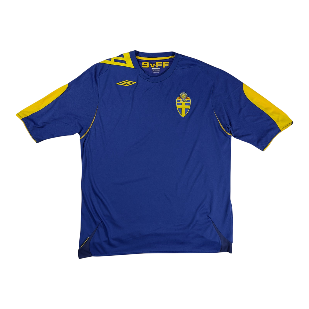 Sweden 2006-2008 Away — football shirt